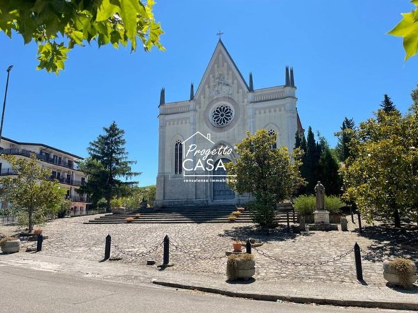 appartamento in vendita a Roccabascerana