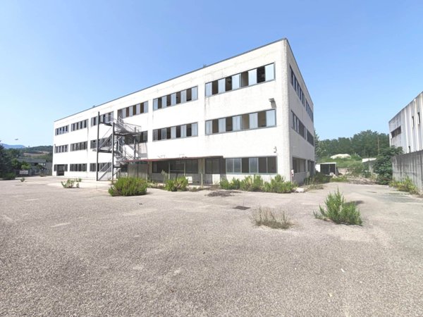 ufficio in vendita a Roccabascerana