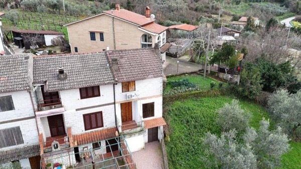 casa indipendente in vendita a Roccabascerana
