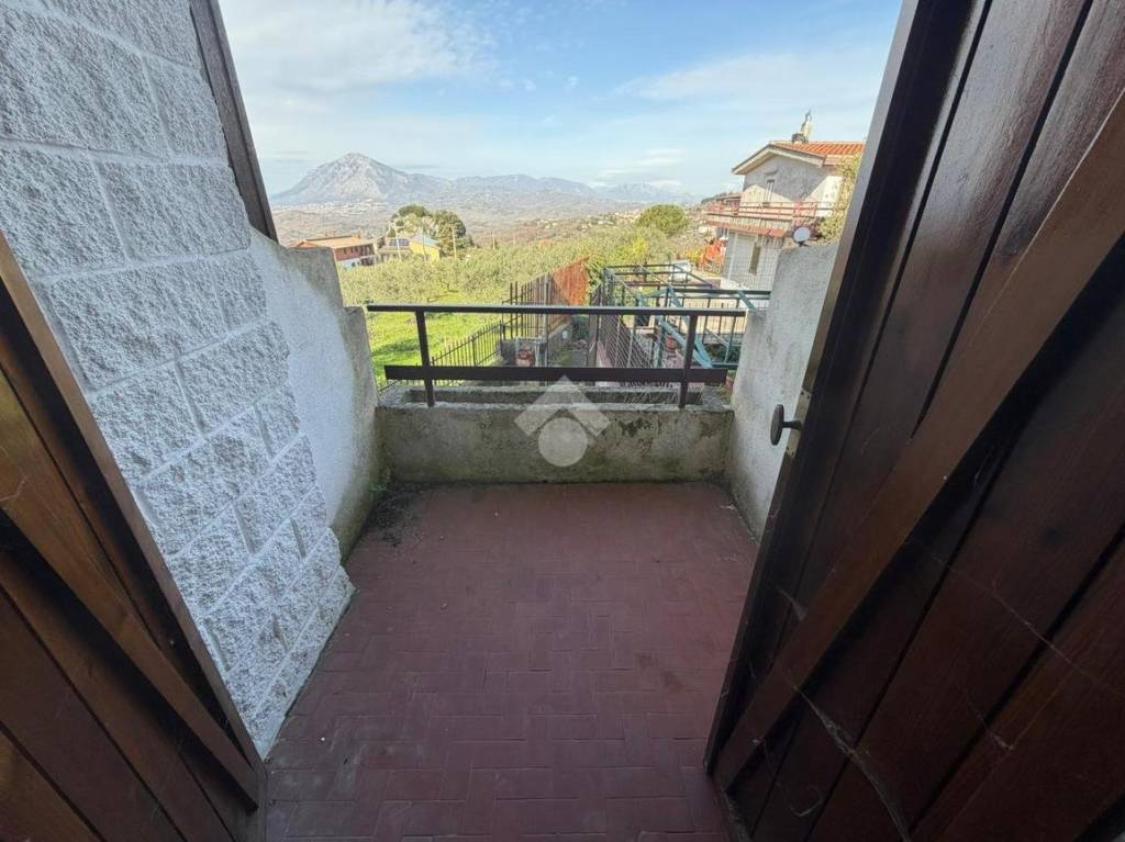 casa indipendente in vendita a Roccabascerana