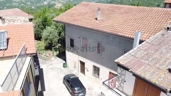 quadrivano in vendita a Roccabascerana
