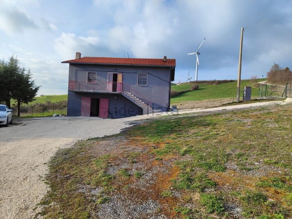 casa indipendente in vendita a Rocca San Felice