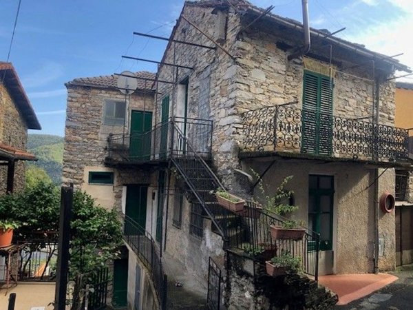 casa indipendente in vendita ad Alto