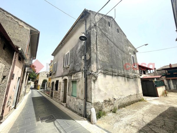 casa indipendente in vendita a Rotondi