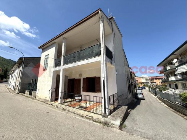 casa indipendente in vendita a Rotondi