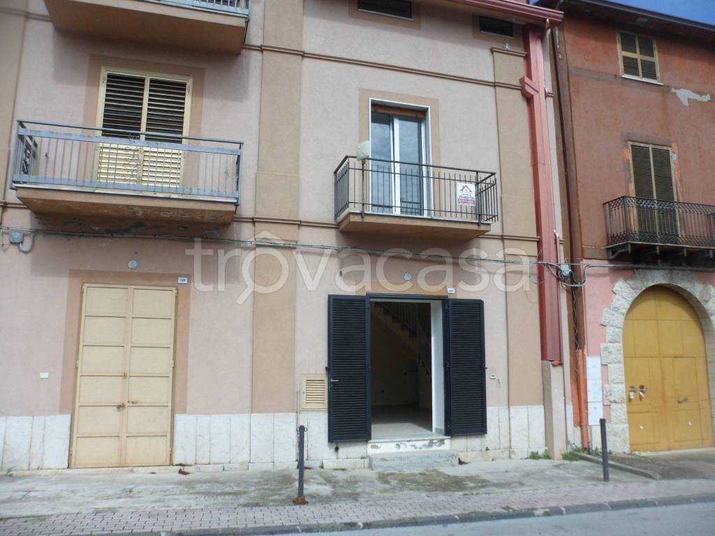 casa indipendente in vendita a Rotondi