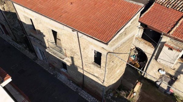 casa indipendente in vendita a Rotondi