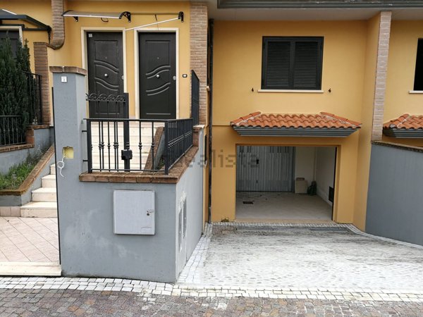 appartamento in vendita a Rotondi