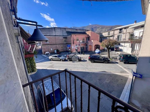 casa indipendente in vendita a Rotondi