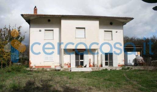 casa indipendente in vendita a Rotondi