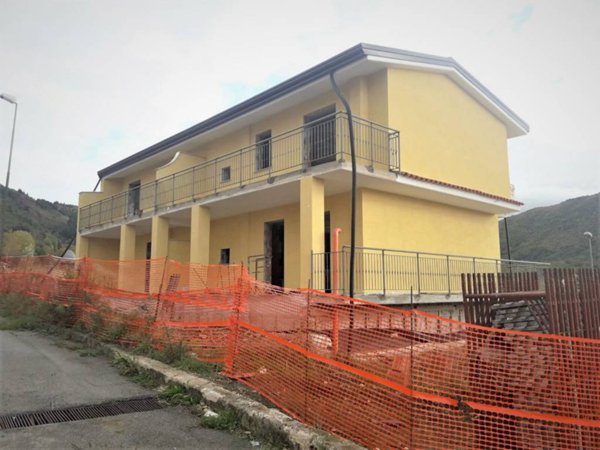 casa indipendente in vendita a Salza Irpina