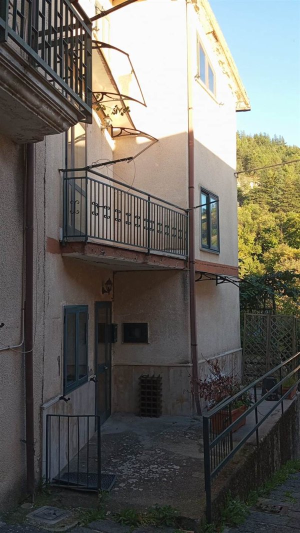 quadrivano in vendita a Salza Irpina