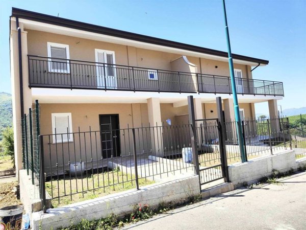 casa indipendente in vendita a Salza Irpina