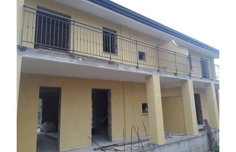 casa indipendente in vendita a Salza Irpina