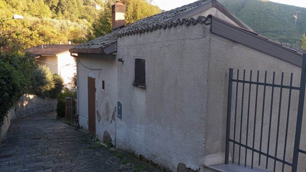 appartamento in vendita a Salza Irpina