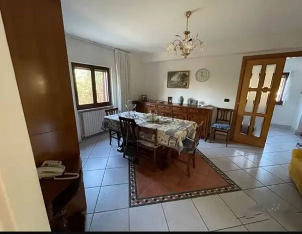 casa indipendente in vendita a San Mango sul Calore