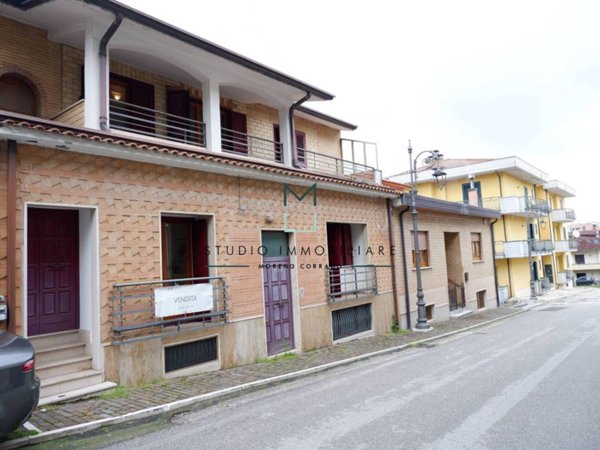 casa indipendente in vendita a San Mango sul Calore