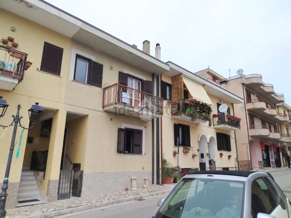 casa semindipendente in vendita a San Mango sul Calore