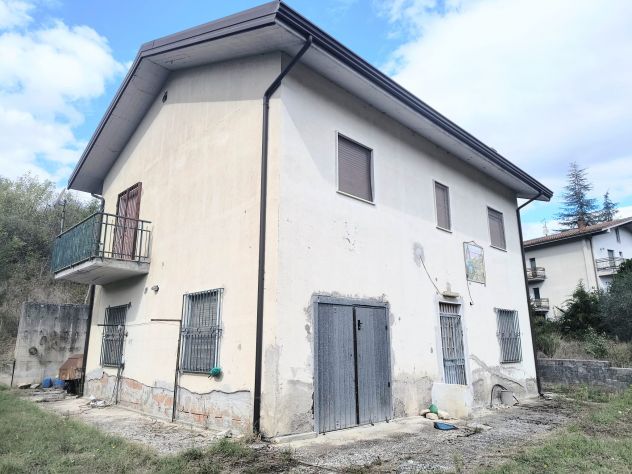 casa indipendente in vendita a San Mango sul Calore