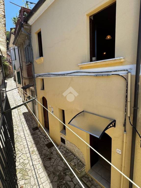 casa indipendente in vendita a San Martino Valle Caudina