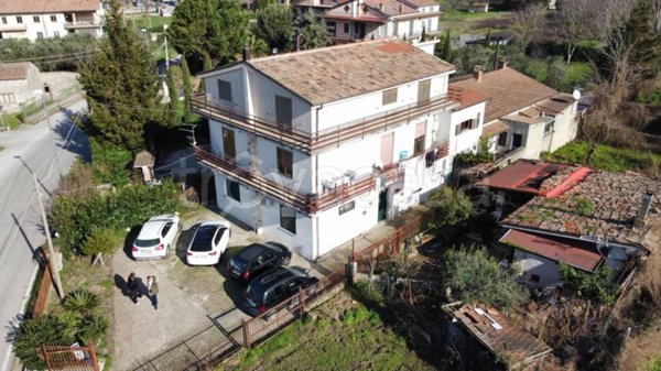 appartamento in vendita a San Martino Valle Caudina in zona Girone