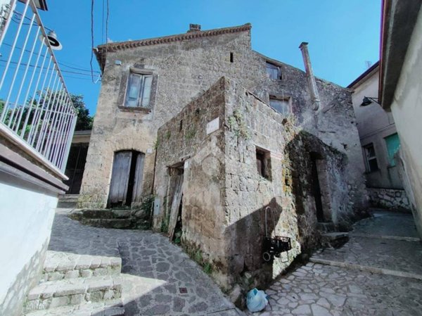 casa indipendente in vendita a San Martino Valle Caudina