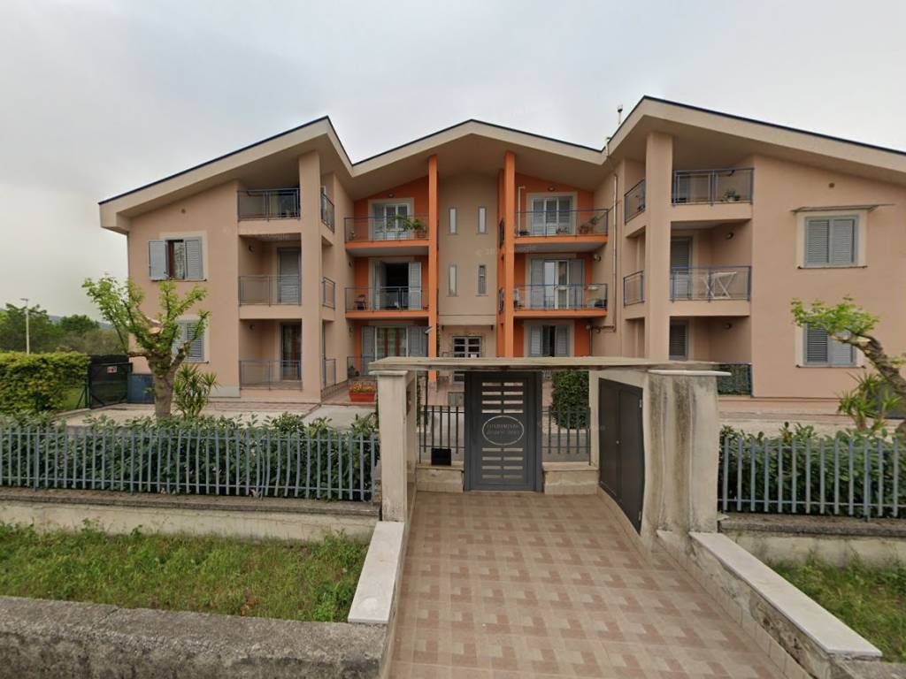 appartamento in vendita a San Martino Valle Caudina in zona Campanino