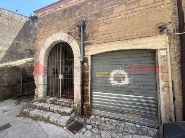 casa indipendente in vendita a San Martino Valle Caudina