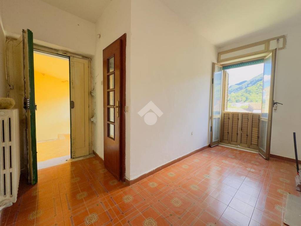 casa indipendente in vendita a San Martino Valle Caudina