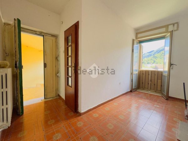 casa semindipendente in vendita a San Martino Valle Caudina