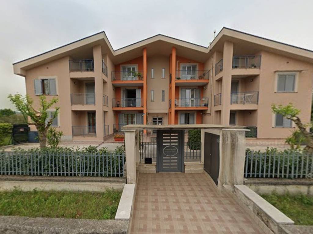 appartamento in vendita a San Martino Valle Caudina in zona Campanino