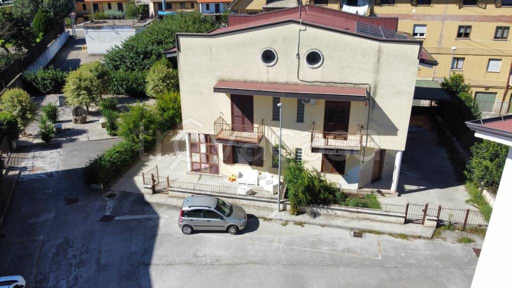 casa indipendente in vendita a San Martino Valle Caudina