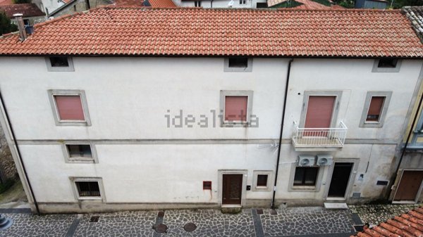 casa indipendente in vendita a San Martino Valle Caudina