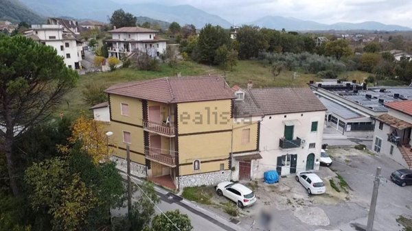 casa indipendente in vendita a San Martino Valle Caudina