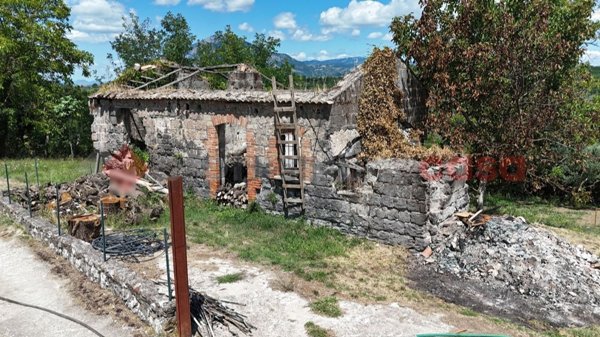 appartamento in vendita a San Martino Valle Caudina in zona Tedeschi