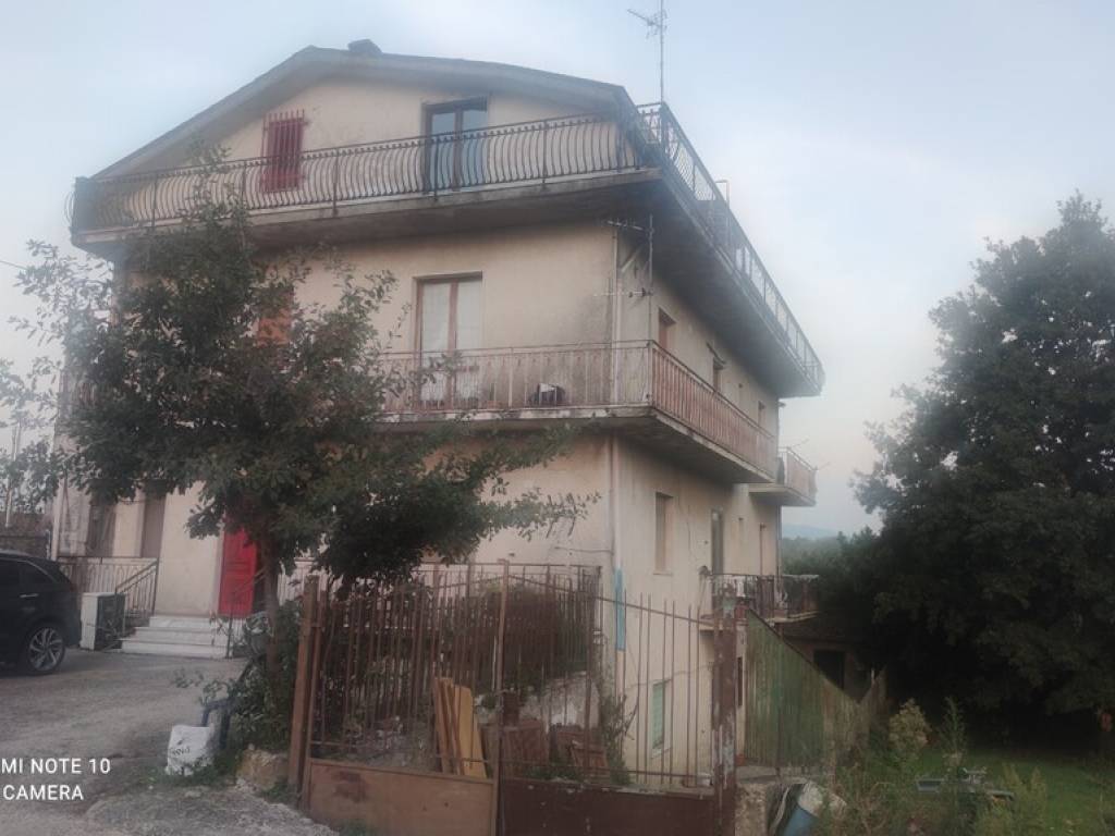 appartamento in vendita a San Martino Valle Caudina in zona Innocenzi