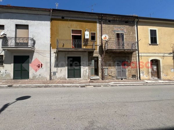 appartamento in vendita a San Martino Valle Caudina in zona Tedeschi
