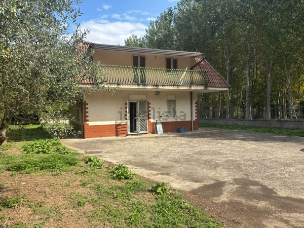 casa indipendente in vendita a San Martino Valle Caudina in zona Tedeschi