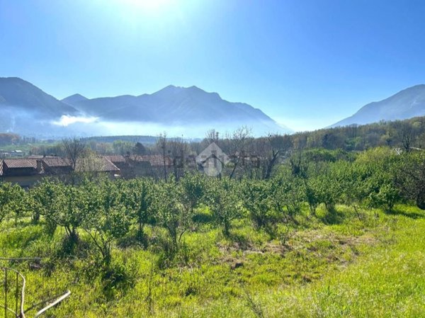 terreno edificabile in vendita a San Michele di Serino