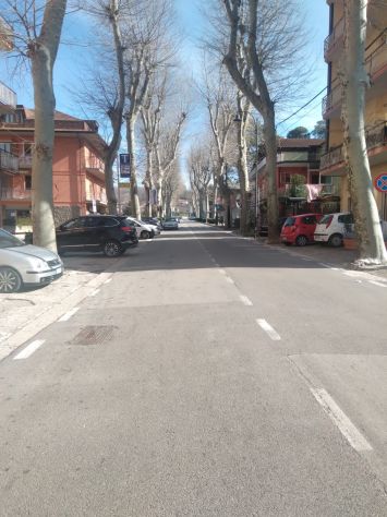 negozio in vendita a San Potito Ultra