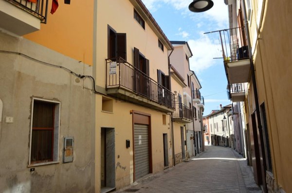 appartamento in vendita a San Potito Ultra