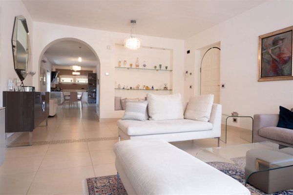 casa indipendente in vendita a San Potito Ultra