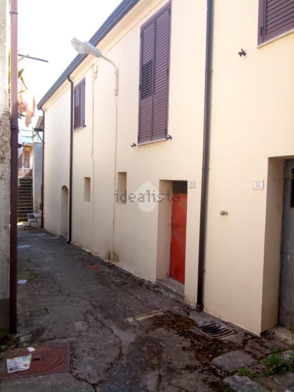 appartamento in vendita a San Potito Ultra