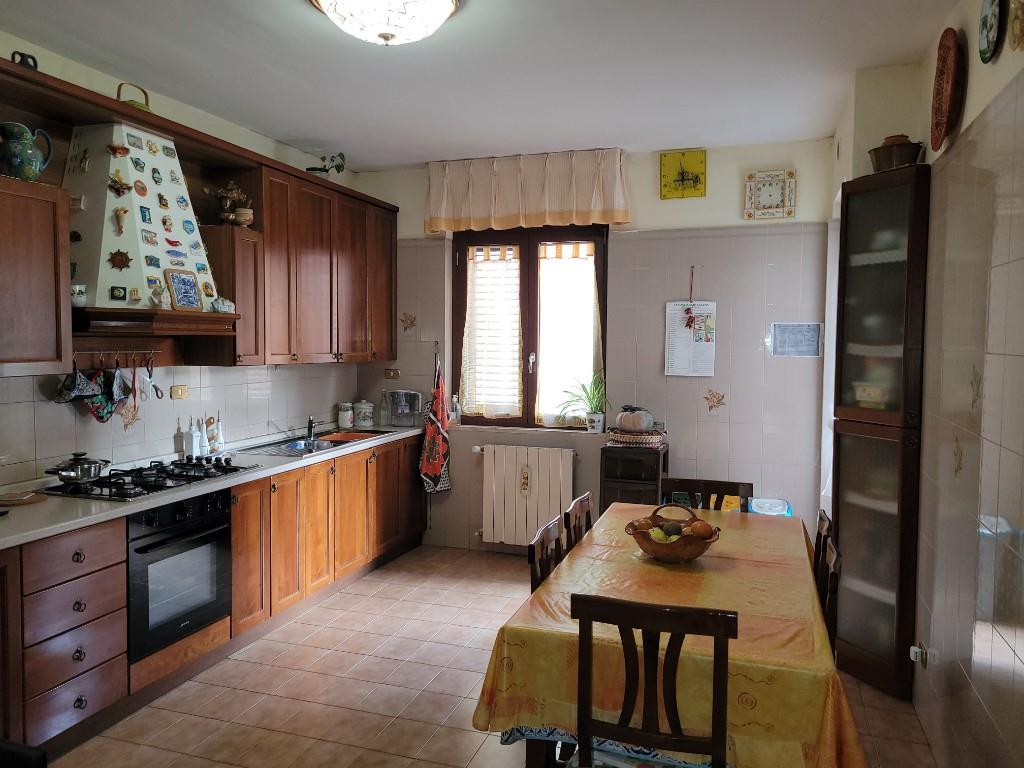 appartamento in vendita a San Potito Ultra