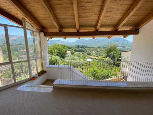 appartamento in vendita a San Potito Ultra