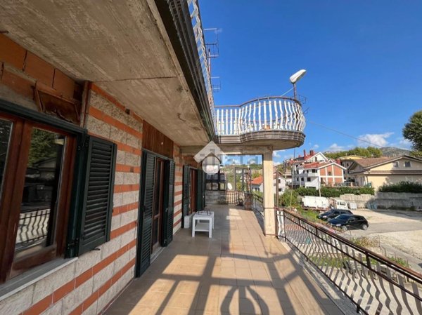 appartamento in vendita a San Potito Ultra