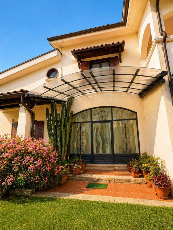 casa indipendente in vendita a San Potito Ultra