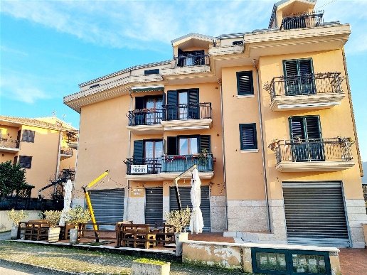 appartamento in vendita a San Potito Ultra