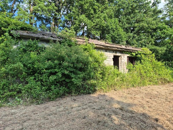 casale in vendita a San Potito Ultra