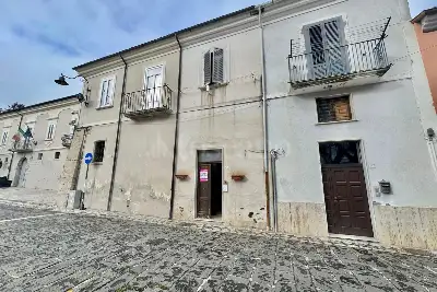casa semindipendente in vendita a San Potito Ultra